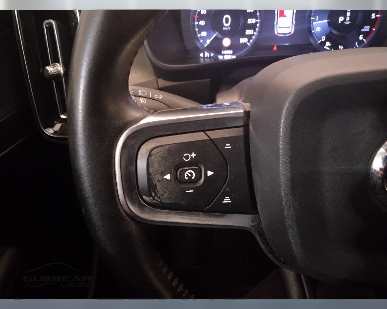 VOLVO XC40 - XC40 2.0 d3 Inscription geartronic my20