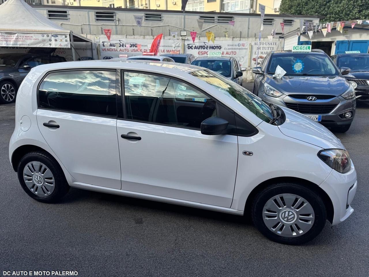Volkswagen UP! 1.0 Benzina 68cv..Metano..2014