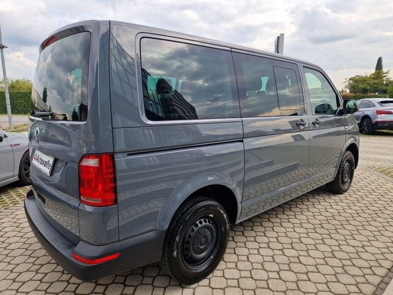 Volkswagen Caravelle 2.0 TDI DSG PC TRENDLINE 6 posti