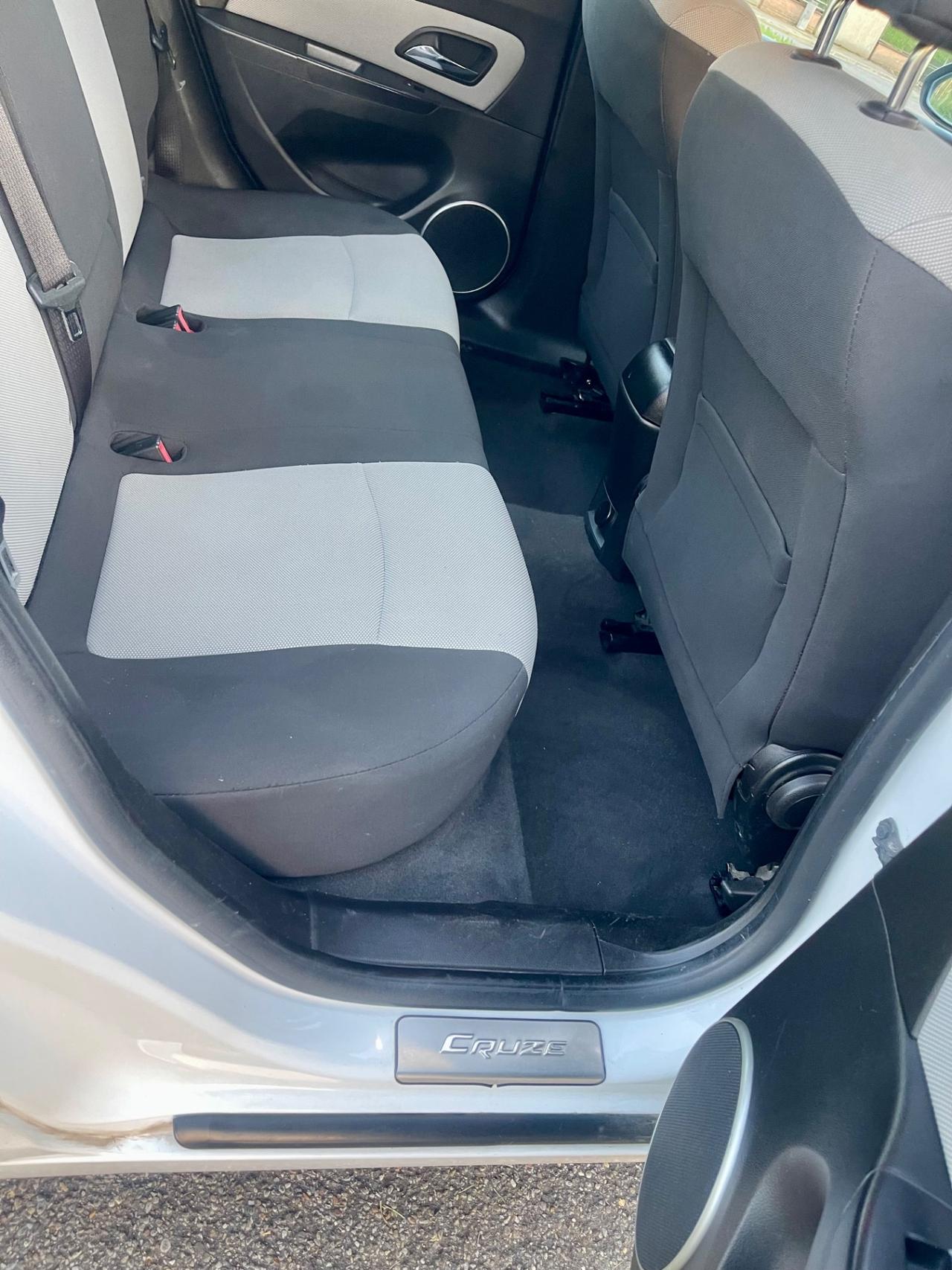 Chevrolet Cruze 1.8 5 porte LT GPL