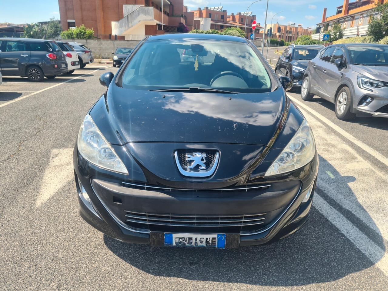 Peugeot 308 1.6 HDi 110CV 5p. Féline (6 Marce)