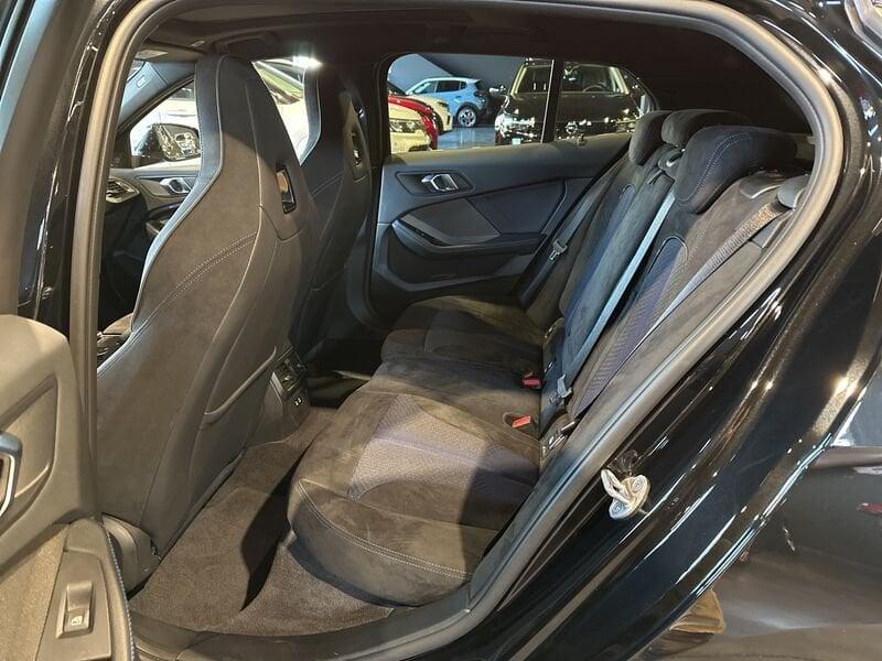 BMW Serie 1 118i 5p. Msport Pro Tetto/Cerchi da "19/Sedili a Guscio