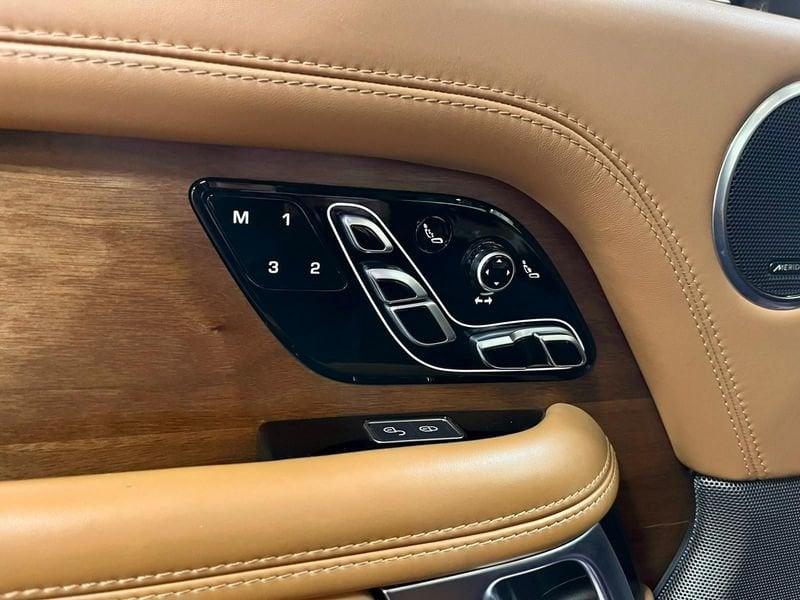 Land Rover Range Rover Range Rover 4.4 SDV8 Autobiography