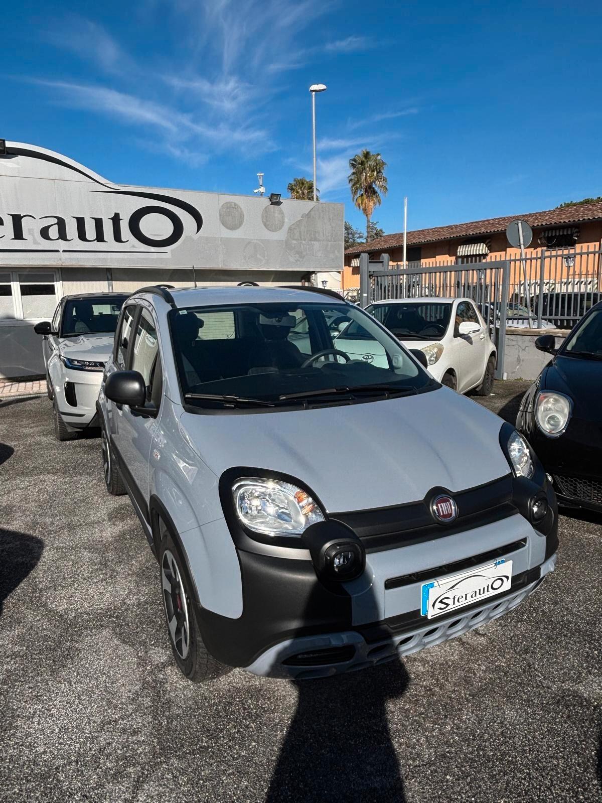 Fiat Panda 1.0 FireFly S&S Hybrid City Cross