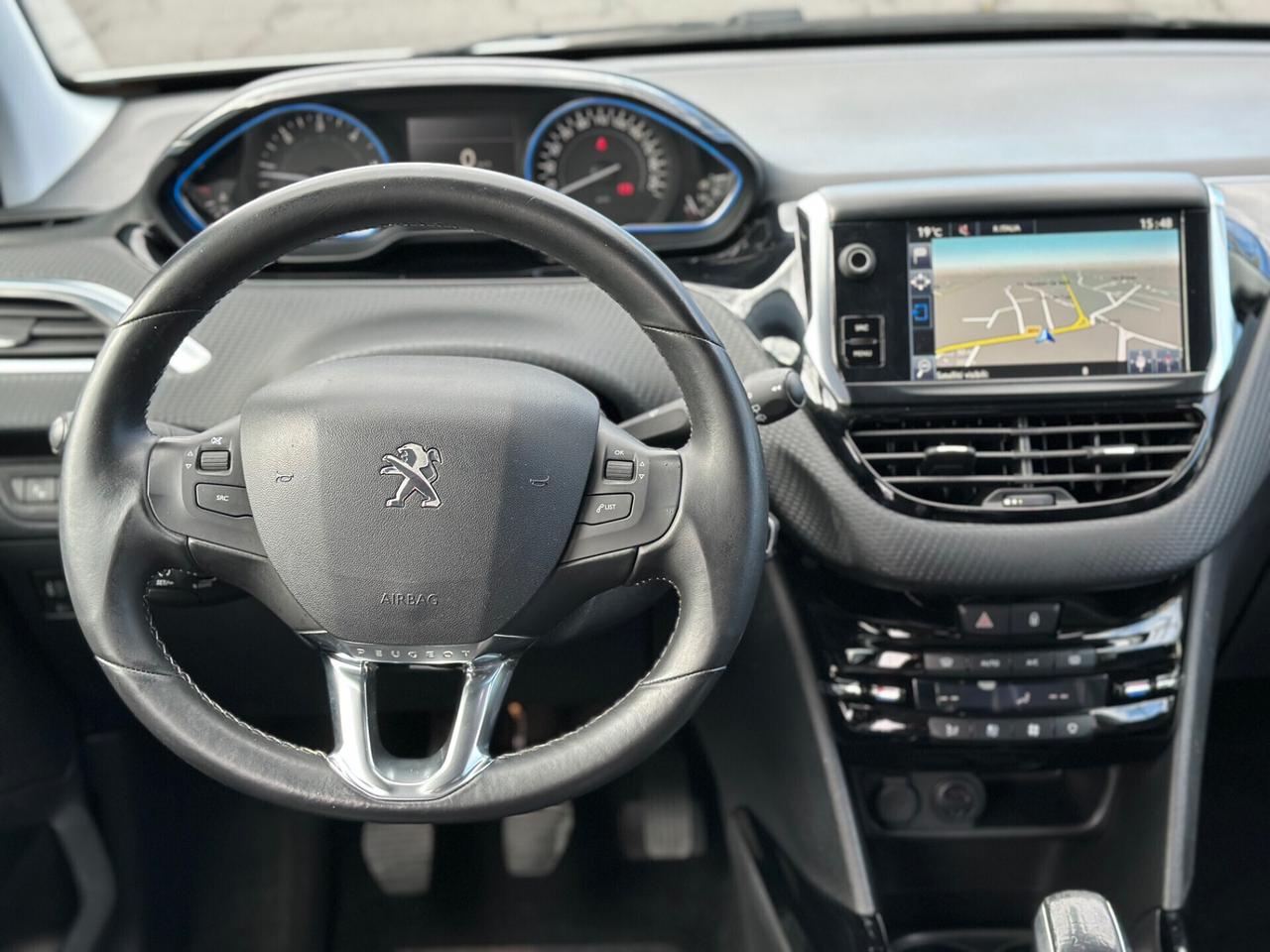Peugeot 2008 BlueHDi 120 S&S Allure