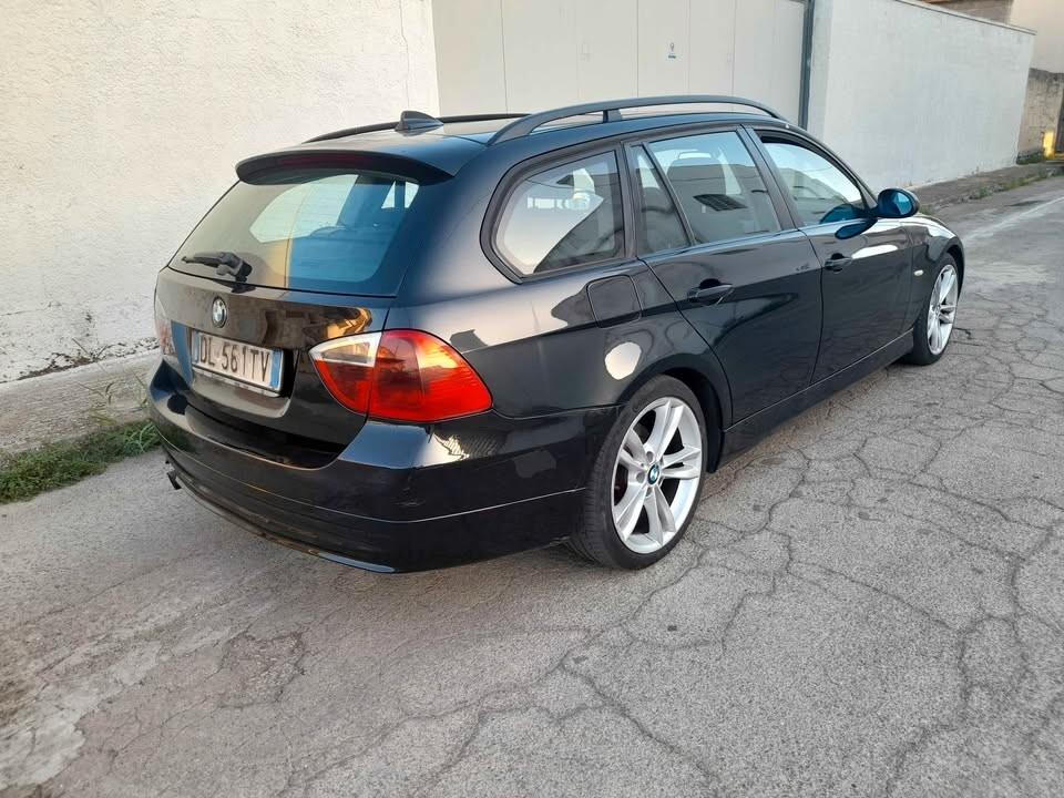 BMW 318 D TOURING