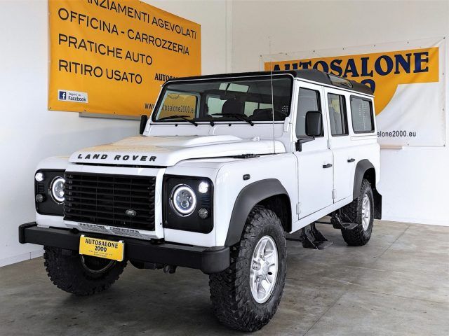 LAND ROVER Defender 110 2.2 TD4 7 POSTI SE N1