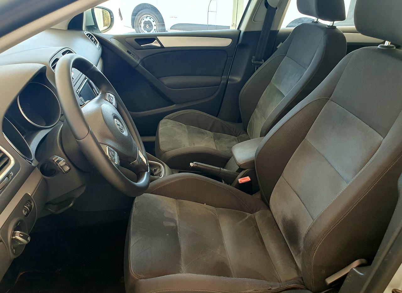 Volkswagen Golf 1.4 BENZ. - 2010 - KM. 164.000