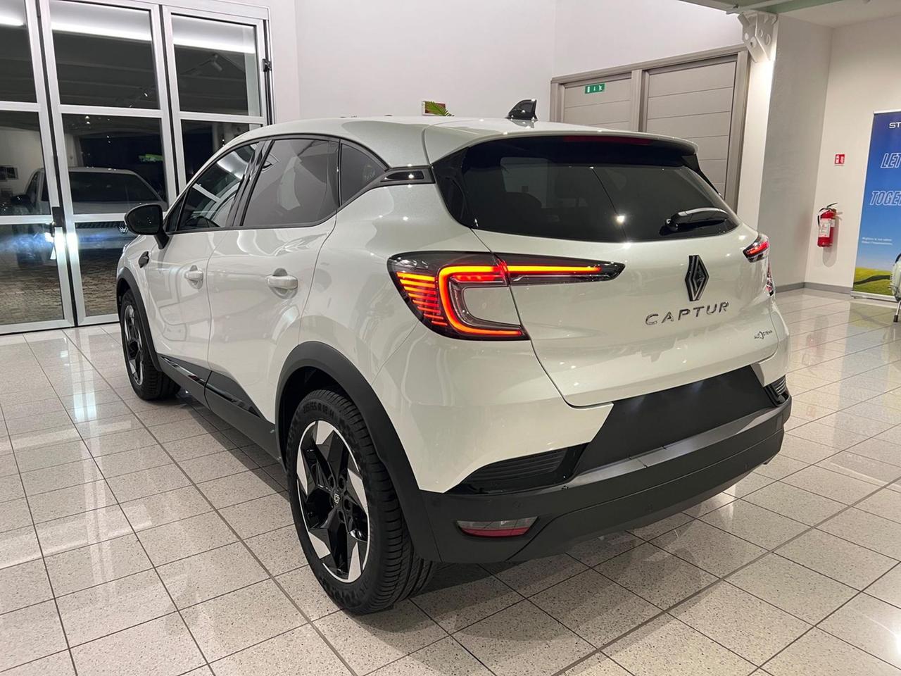 RENAULT Captur II 2024 1.0 eco-g Techno 100cv - PACK TECHNO + NAVIGATION