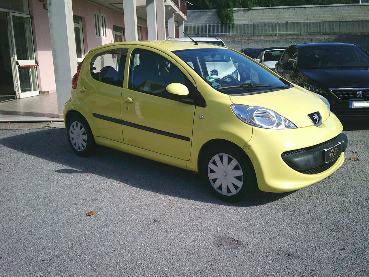 Peugeot 107 1.0 68CV 3p. Desir