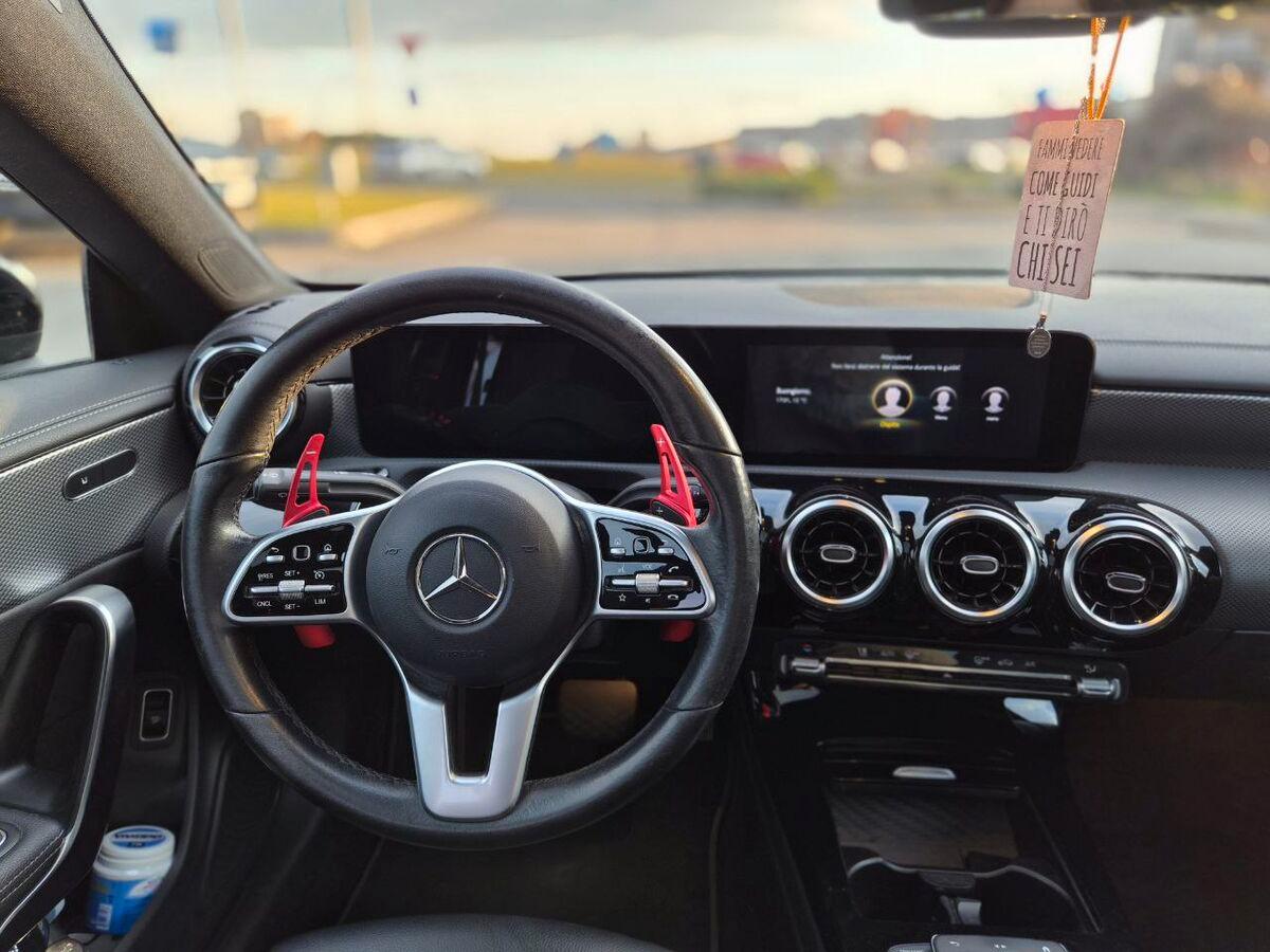 Mercedes Classe CLA 180 d Premium auto