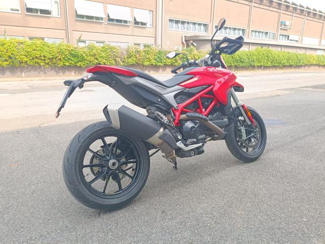 DUCATI Hypermotard 939 939