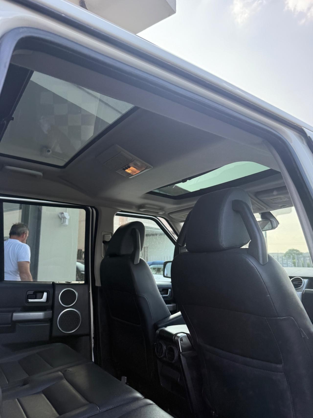 Land Rover Discovery 3 2.7 TDV6 HSE