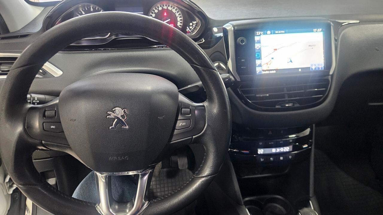 Peugeot 208 1.4 HDi 68 CV 5 porte Allure