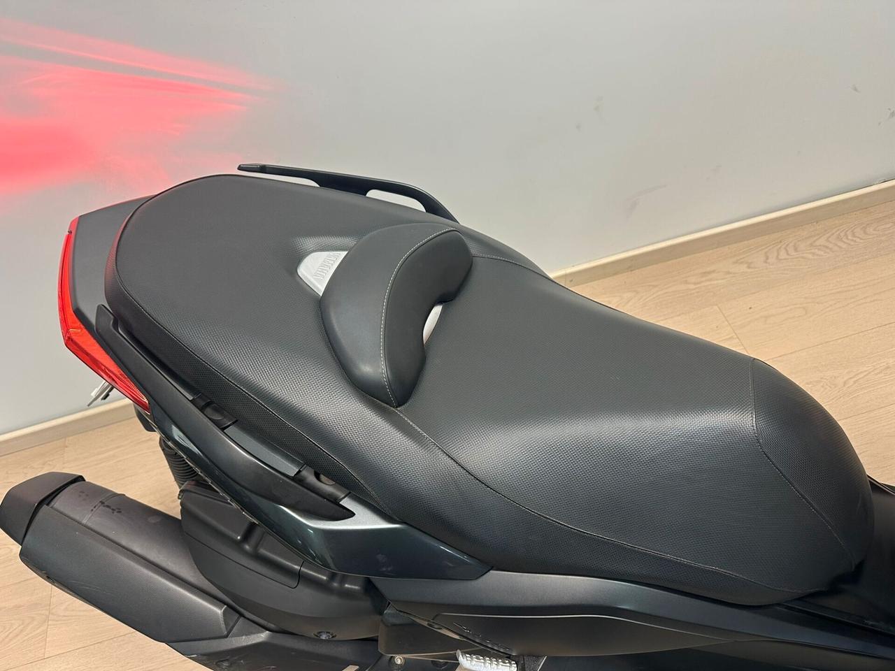 YAMAHA XMAX X-MAX 400 / DA 99€ AL MESE