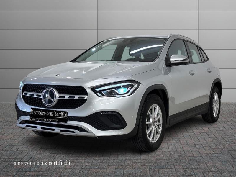 Mercedes GLA 200 200 D Business Extra 8G-DCT