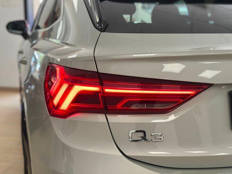 Audi Q3 Q3 SPB 35 TDI S tronic Business Plus