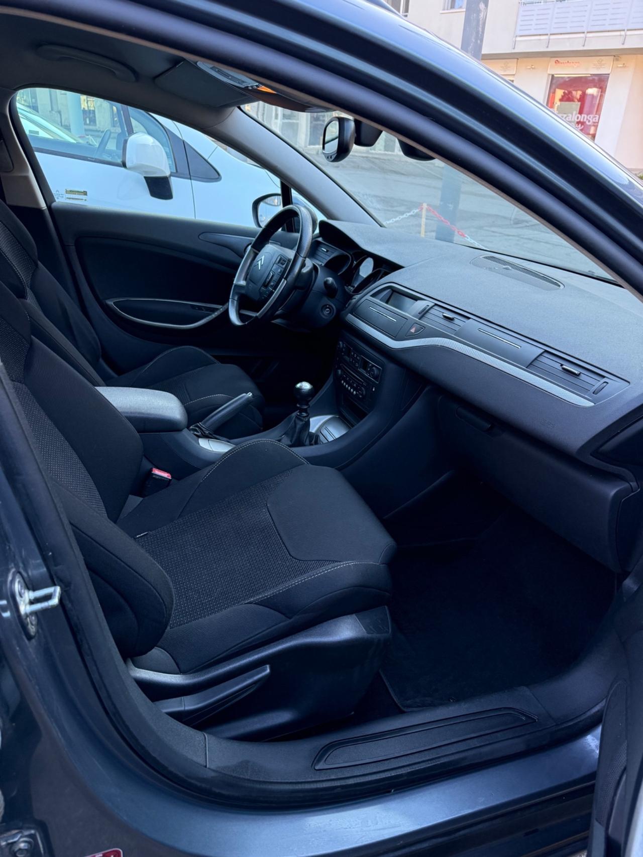 Citroen C5 2.0 HDi 140 Dynamique Tourer