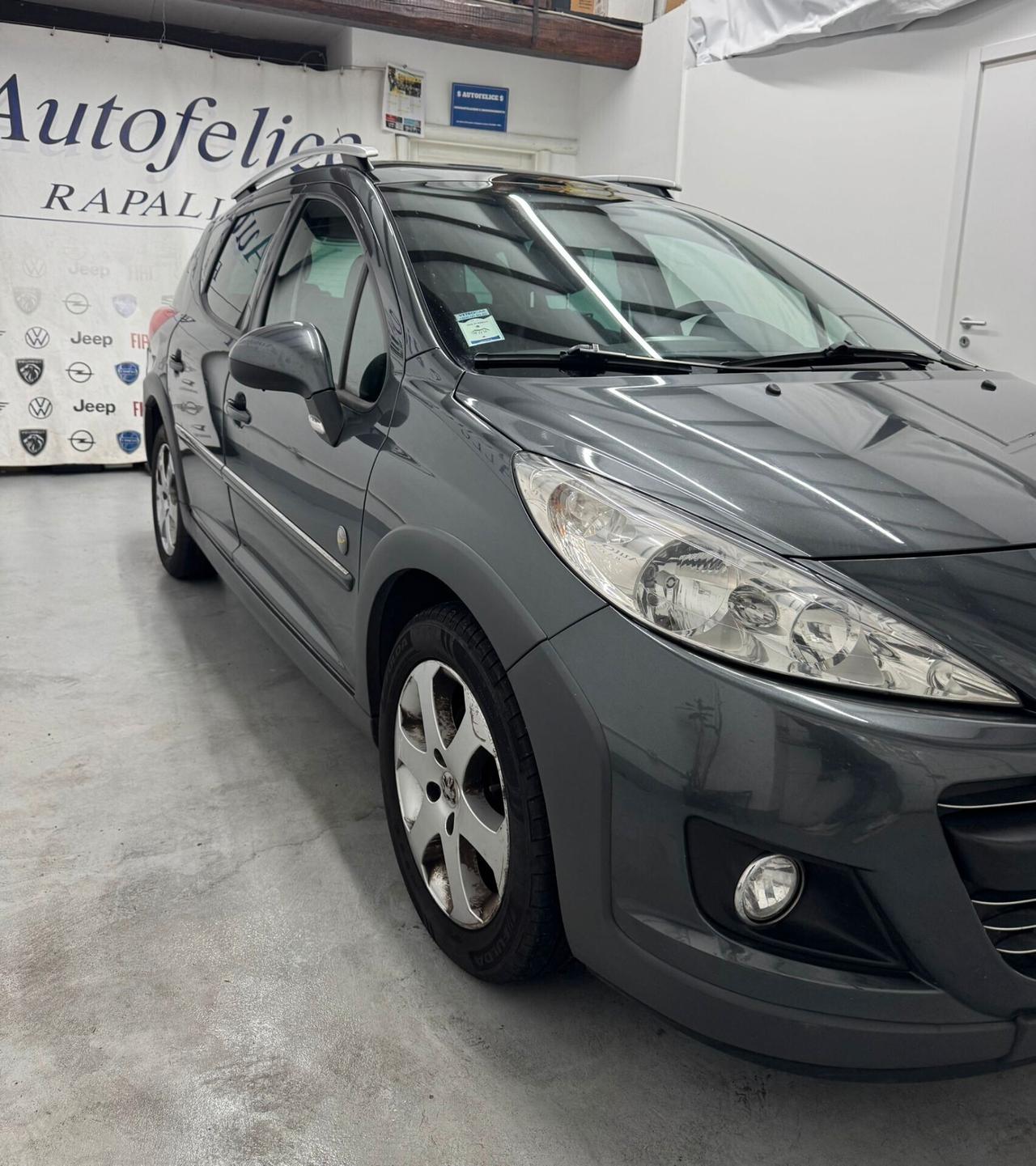 Peugeot 207 1.6 8V HDi 112CV SW Outdoor