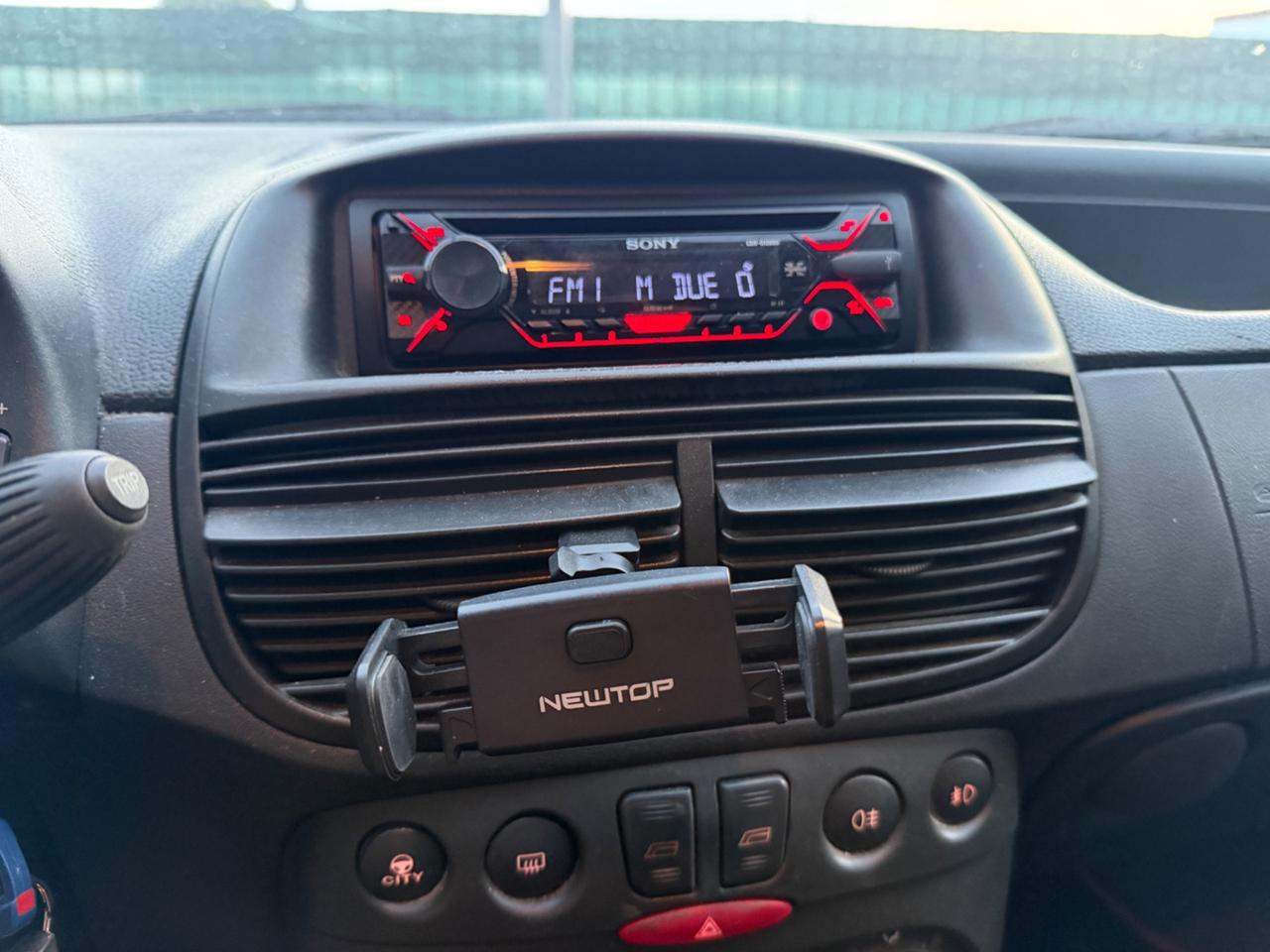 Fiat punto 1.2 benzina 44kw euro4 neopatentati