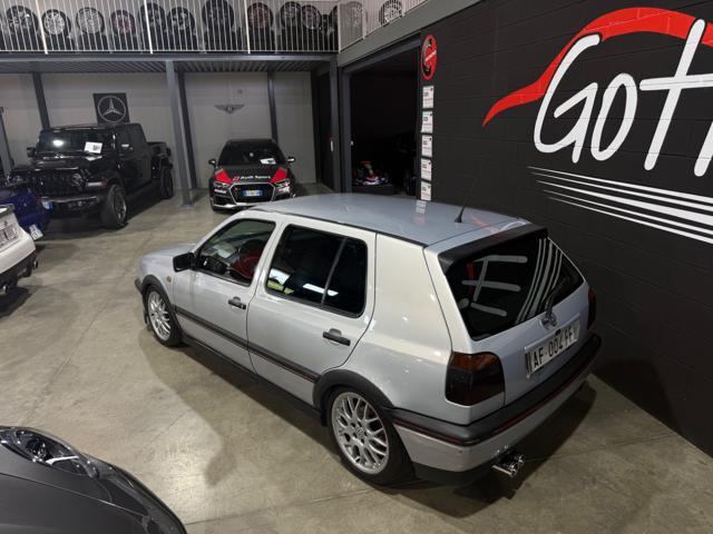 VOLKSWAGEN Golf GTI GTI 20 YEARS EDITION