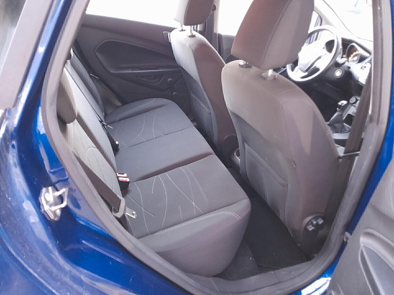 Ford Fiesta 1.5 TDCi 75CV 5 porte Titanium