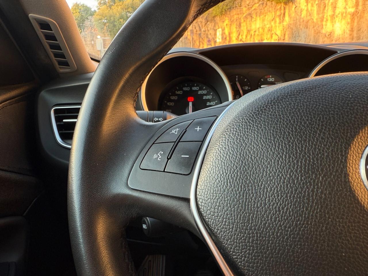Alfa Romeo Giulietta/1.6 120 CV/SOLO 91000 KM/TAGLIANDI ALFA
