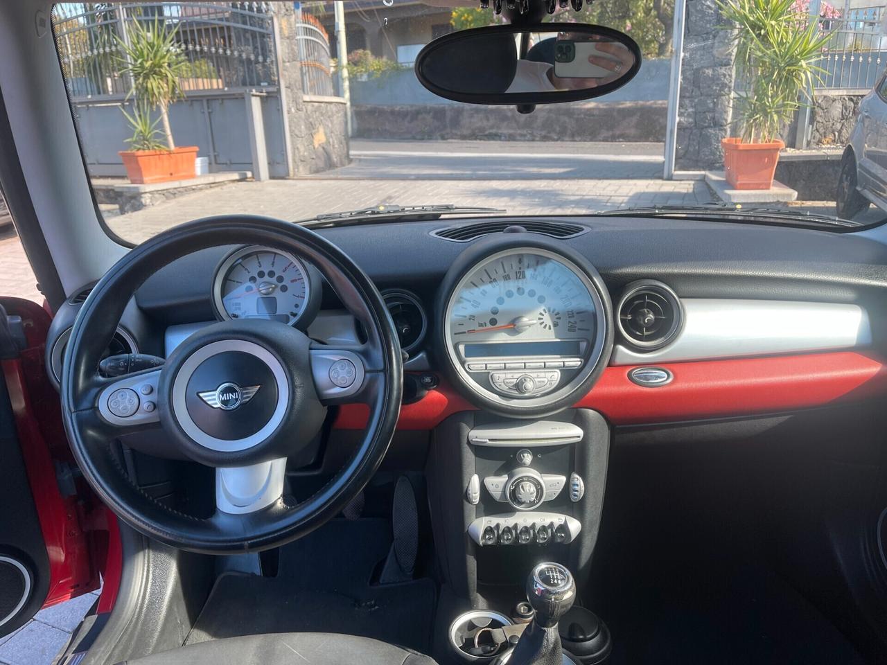 Mini Cooper D 1.6 Diesel