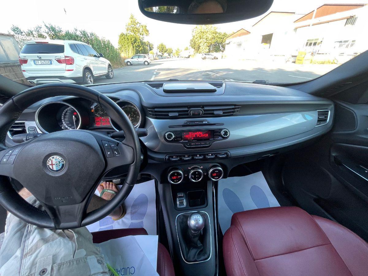 ALFA ROMEO - Giulietta - 1.4 Turbo MultiAir Distinctive