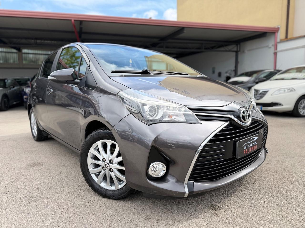 Toyota Yaris 1.0 5 porte Lounge COME NUOVA