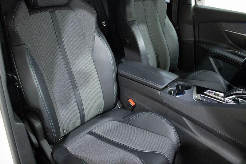 Peugeot 3008 BlueHDi 130cv EAT8 Allure Pack
