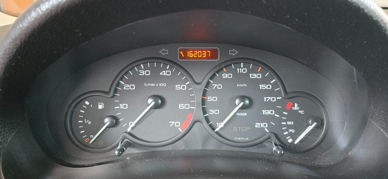 Peugeot 206 1.4 5p. 2 TRENI GOMME