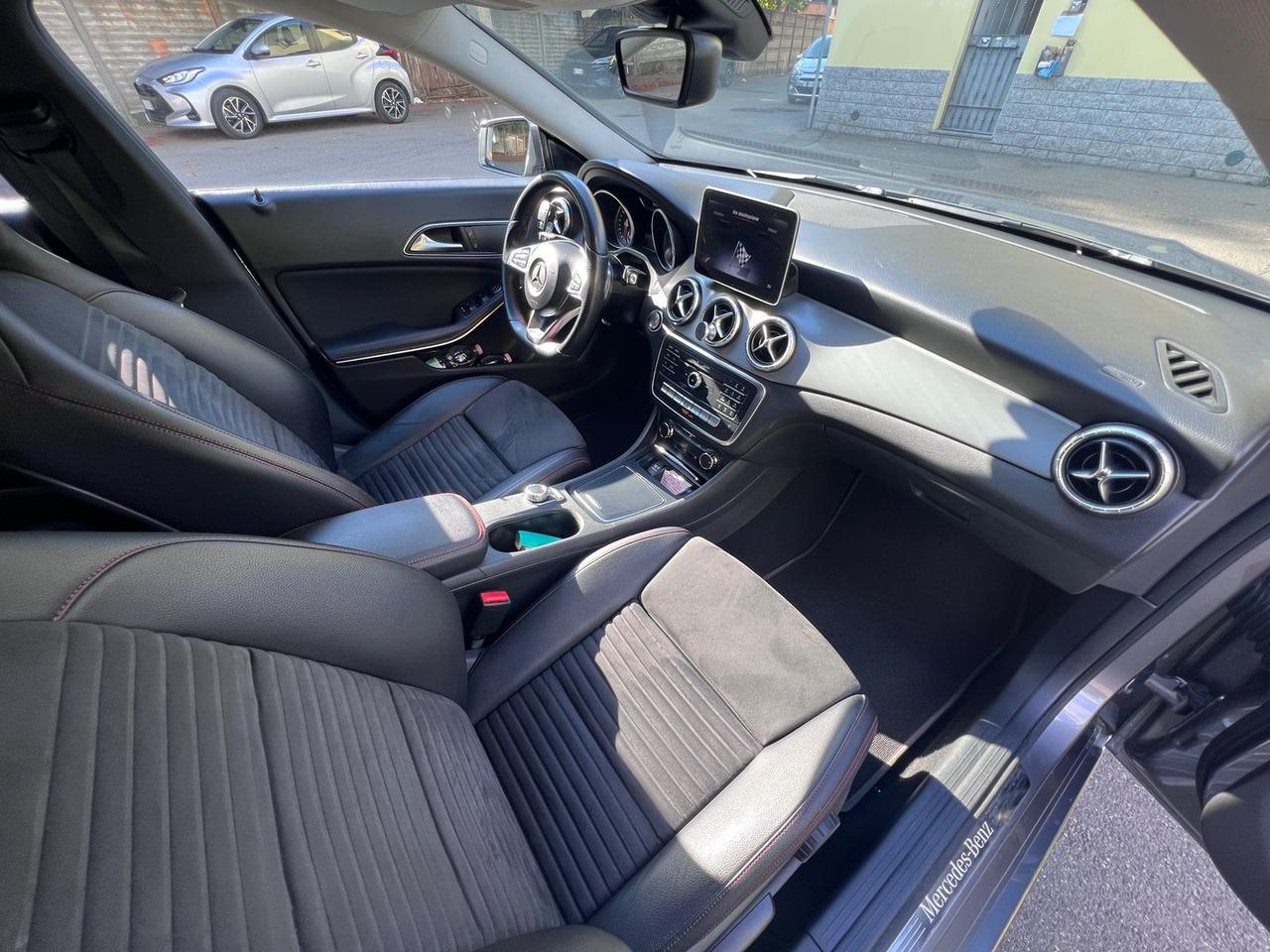Mercedes-Benz CLA 220 Premium CLA 220 D #10563