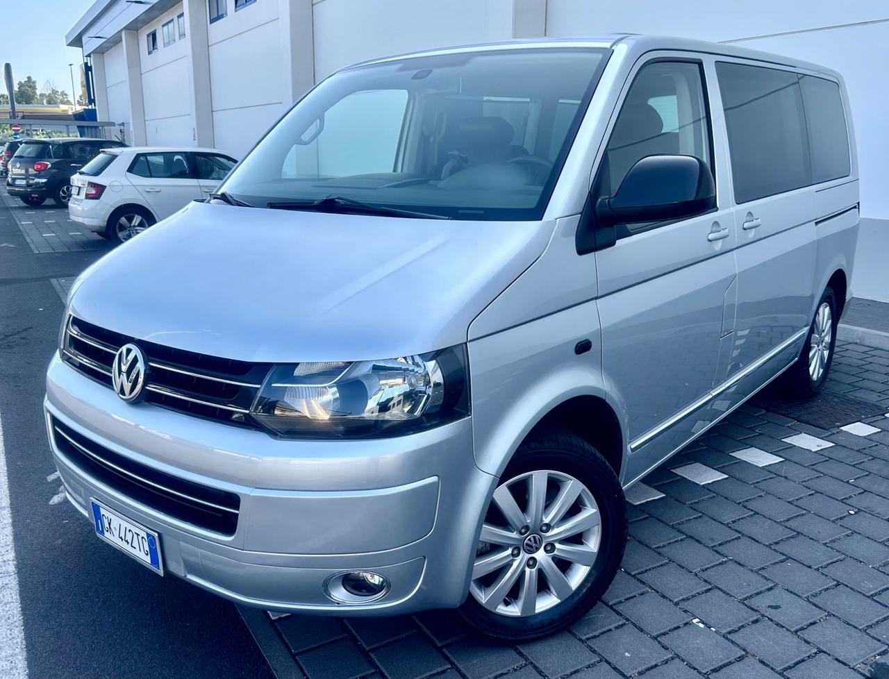 Volkswagen Multivan 2.0 BiTDI 180CV DSG 4 Motion Highline