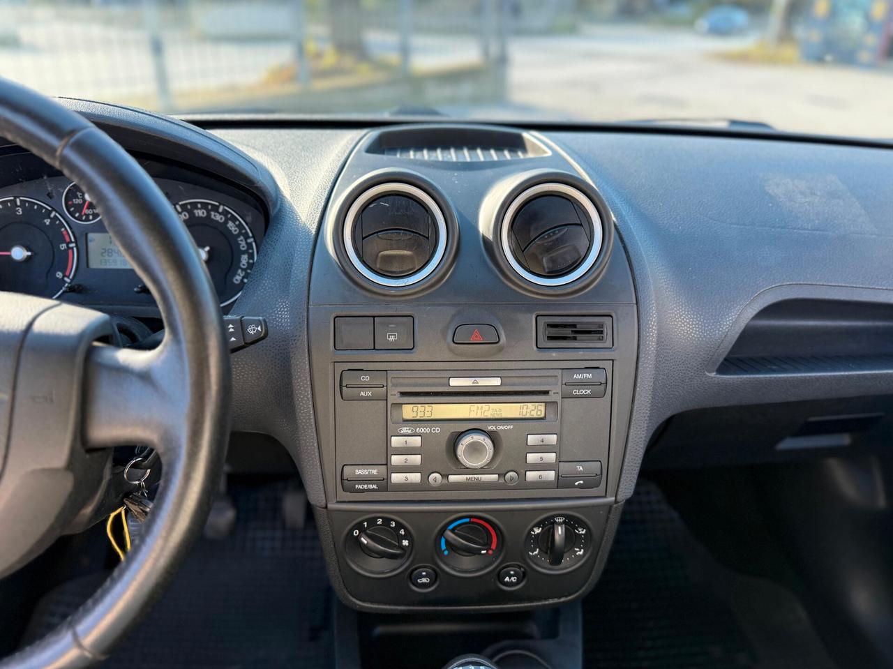 Ford Fiesta 1.4 TDCi 5p. Ghia