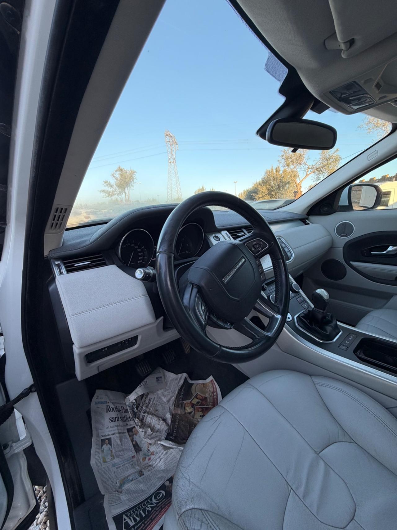 Land Rover Range Evoque 2.2 TD4 5p. Prestige