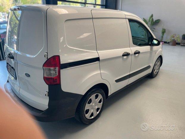 Ford Transit Courier 1.5 TDCi 95CV Start&Stop Business