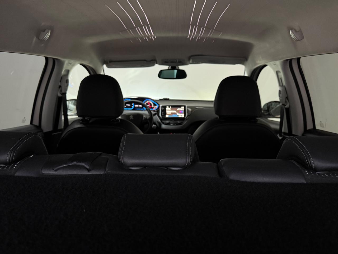 Peugeot 2008 1.6 e-HDi 92 CV Stop&Start Allure