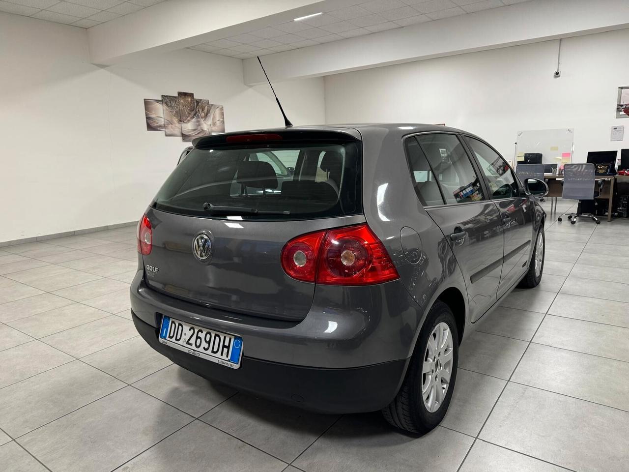 Volkswagen Golf 5 1.9 TDI 105CV 5P COMFORTLINE 2006