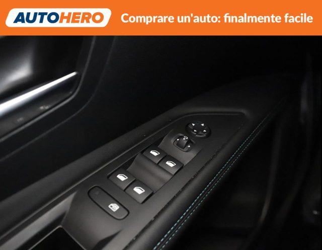 PEUGEOT 3008 Hybrid 136 e-DCS 6 Active Pack