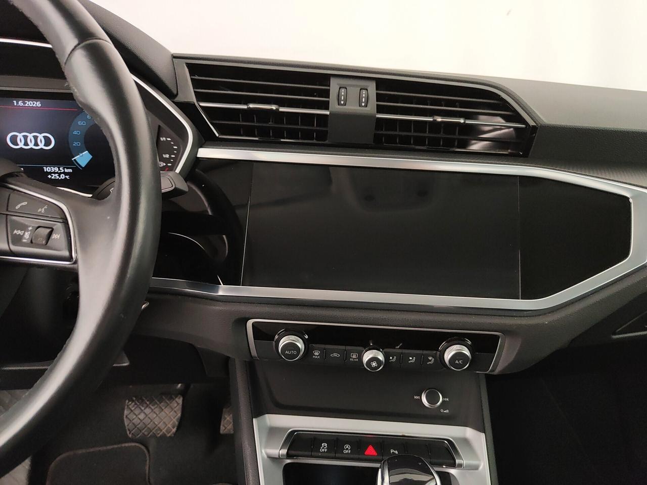 Audi Q3 35 TDI S tronic Business