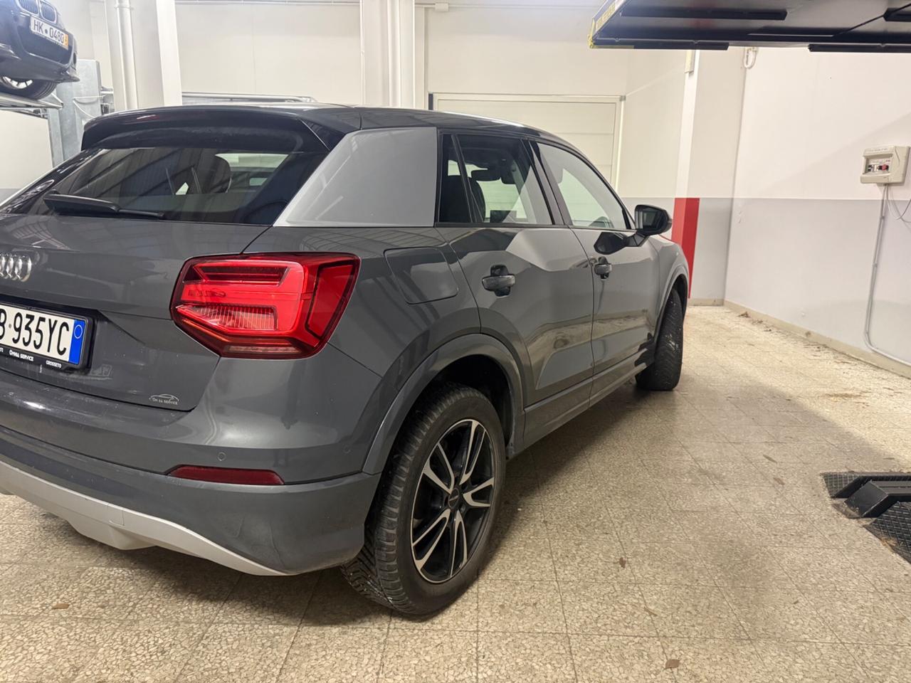 Audi Q2 STOR.TAGL - PELLE BOLLO PAG DA VETRINA