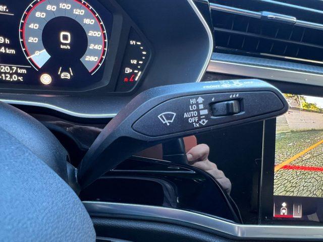 AUDI Q3 2.0 TDI 150 S tronic S line edition