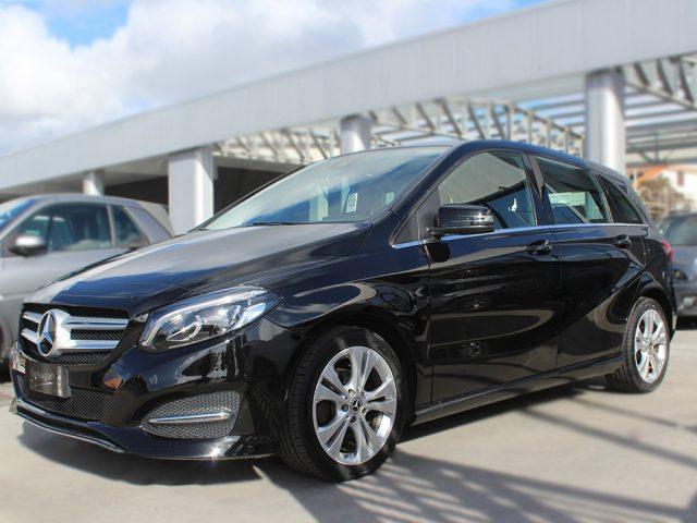 MERCEDES-BENZ B 180 D SPORT TECH