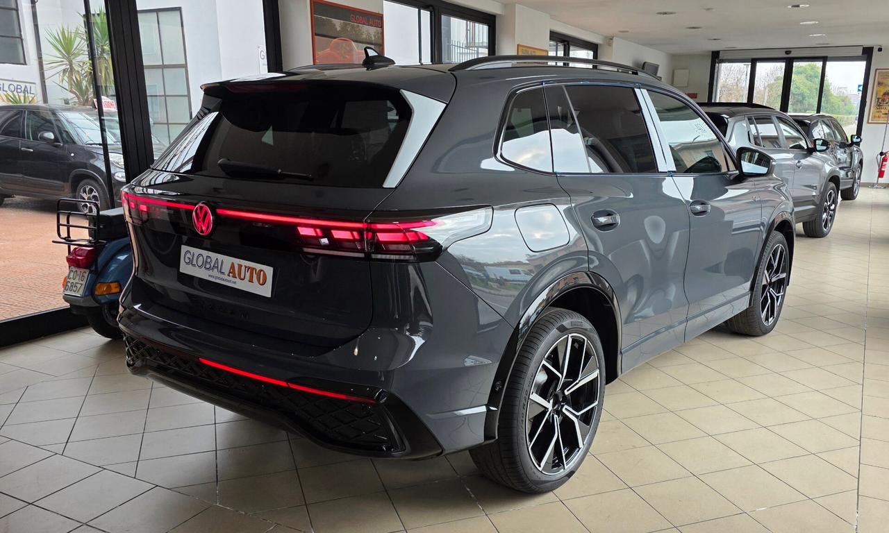 Volkswagen Tiguan 1.5 eTSI 150 CV ACT DSG R-Line