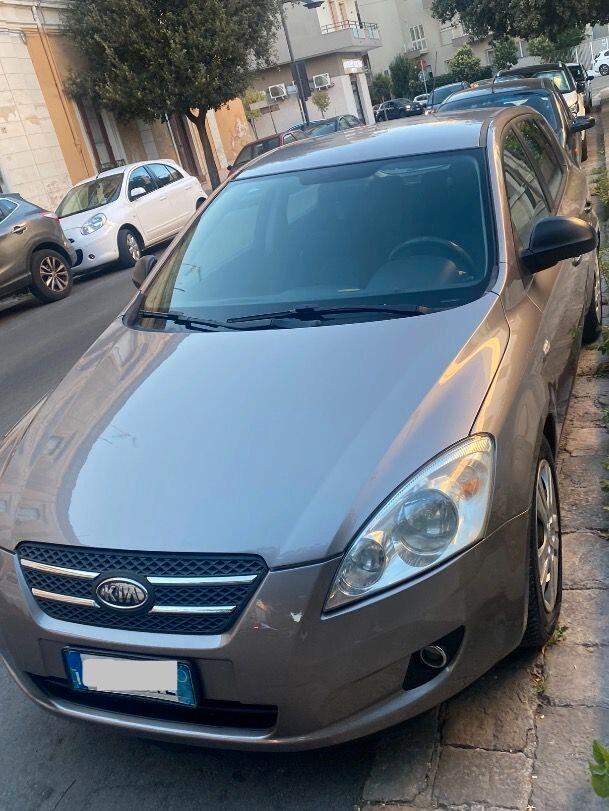 Kia Ceed 1.6 CRDi 90CV