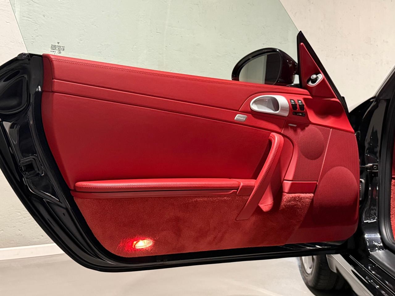 Porsche 911 Carrera Cabriolet