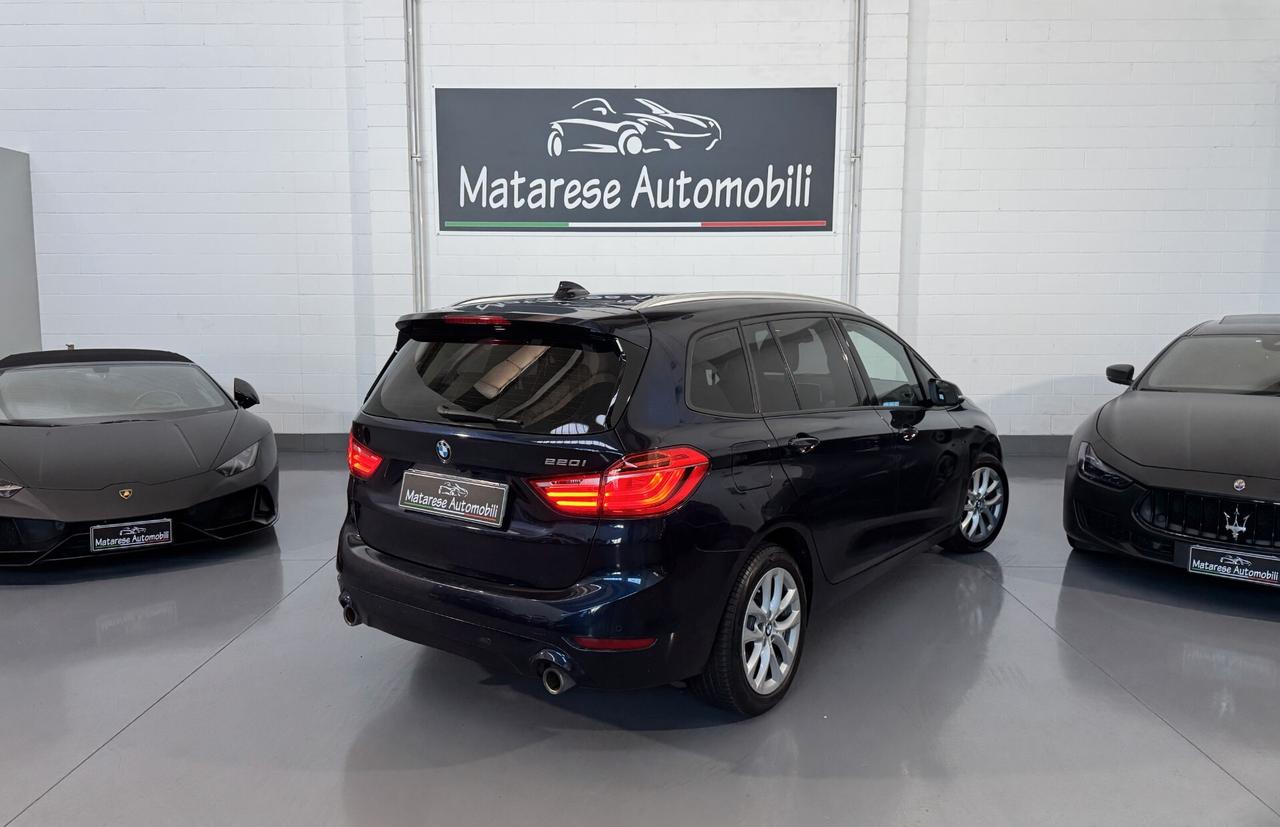 BMW 220 Gran Tourer Business 2.0cc 192cv 7 posti Navi Auto