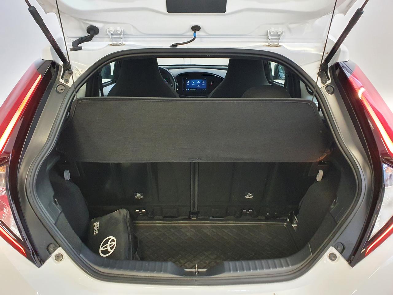 TOYOTA Aygo X - Aygo X 1.0 VVT-i 72 CV 5 porte Active