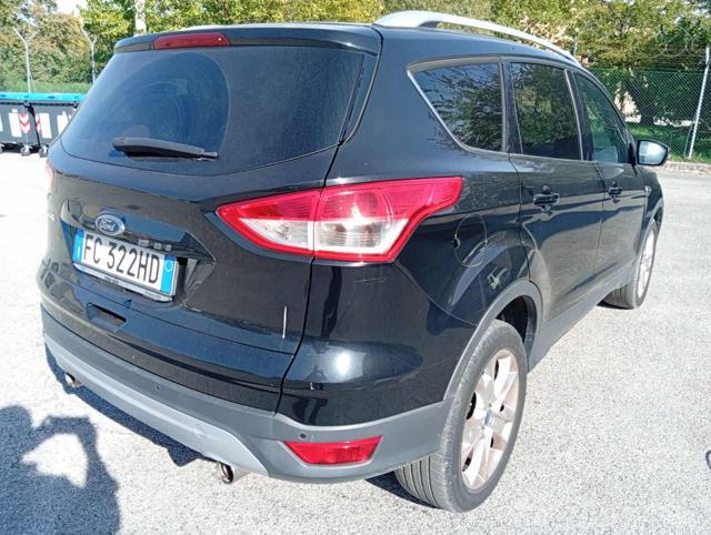 FORD Kuga 2.0 TDCI 150 CV S&S 4WD Powershift Titanium